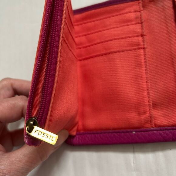 Fossil Emma Trifold Pink Leather Wallet - Picture 9 of 14